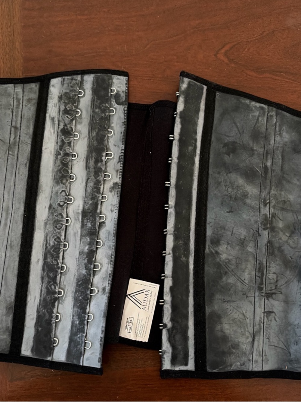 Audax Waist Trainer Corset in Light Gray and Black - Picture 2 of 4